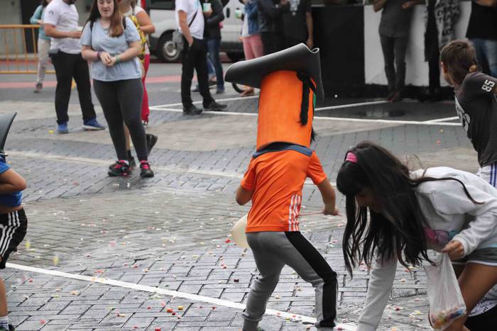 Suziria lehertuta, lau festa 12 1564684251752