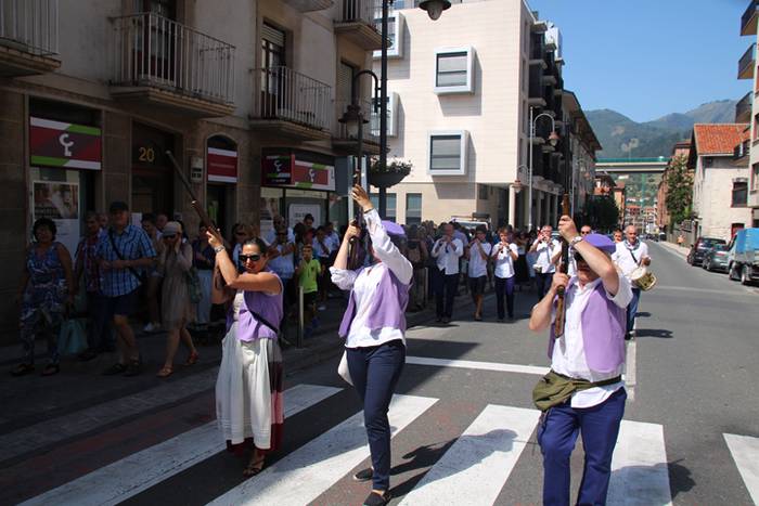 Antzezten ere fin ibili dira 12 1472209423676