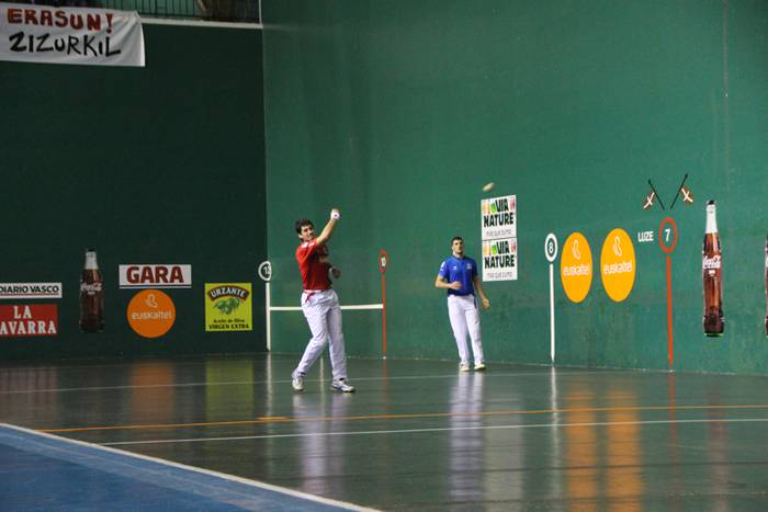 Erasun debuta eta Jaka finalerdia pilota 11 1478374884972