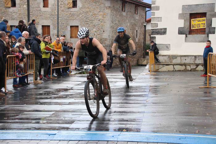 Eneko Gurrutxaga, Adunan ira 63 1574532607916