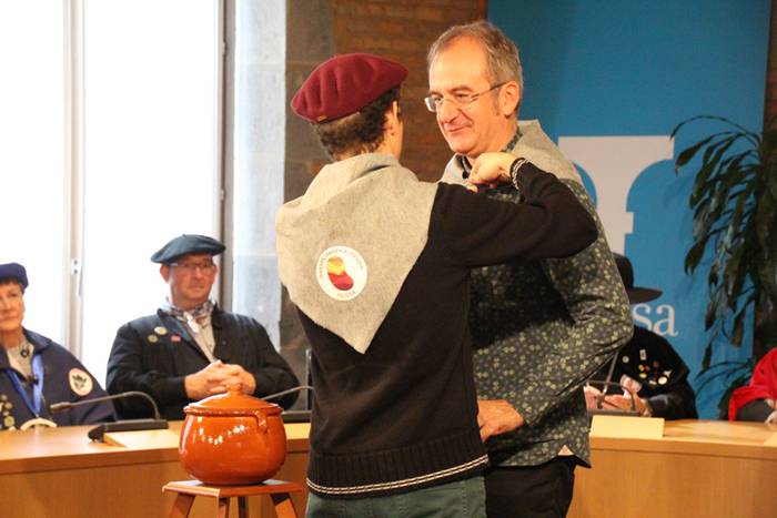 Tolosako Babarrun Kofradiako kide berriak 12 1479648644611