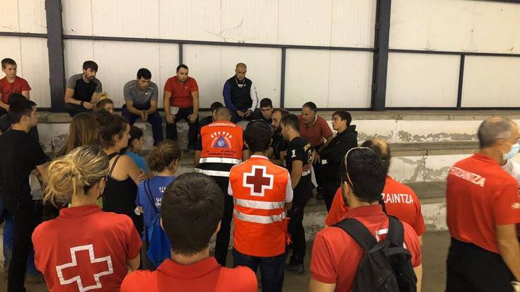 Berriro hasi dituzte desagertuta dagoen pertsona bilatzeko lanak Berrobin