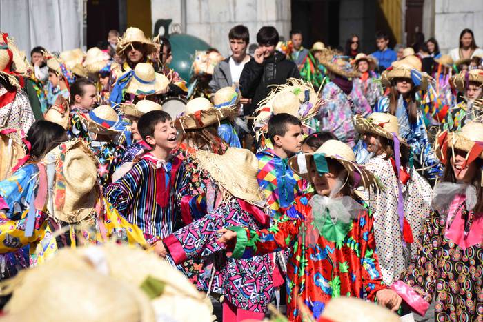 Dantzari txikiek Tolosako ka 51 1551531683329