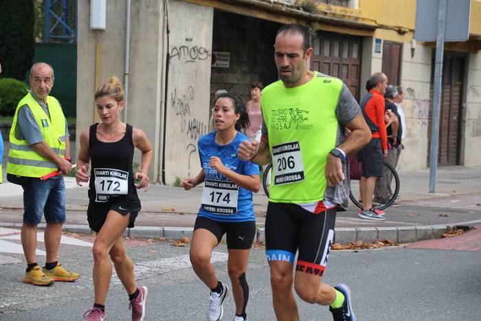 Aitor Arroyo eta Maite Arrai 88 1570885939211