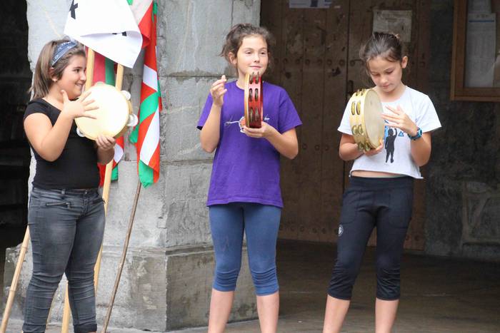 Alegia elkartasun eguna hasi 9 1570880642265