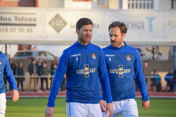 Mikel Alonso agur omenaldia tolosa berazubi 11 1544294485778