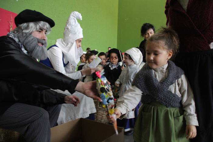 Gabon eskea eta olentzero 2015 92 1450964199767