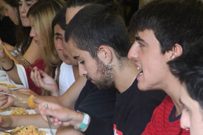 Gaztetzen ari direlako 4 1504363969678