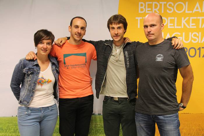 "Egin ezazue zuena eta izan  25 1505992591059