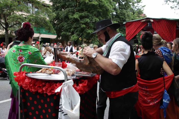 Santioetako Rozioa konpartsa 65 1658841288343