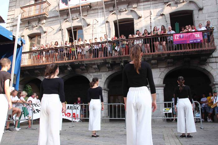 Alegia Karmen festak, txupin 15 1657821415623