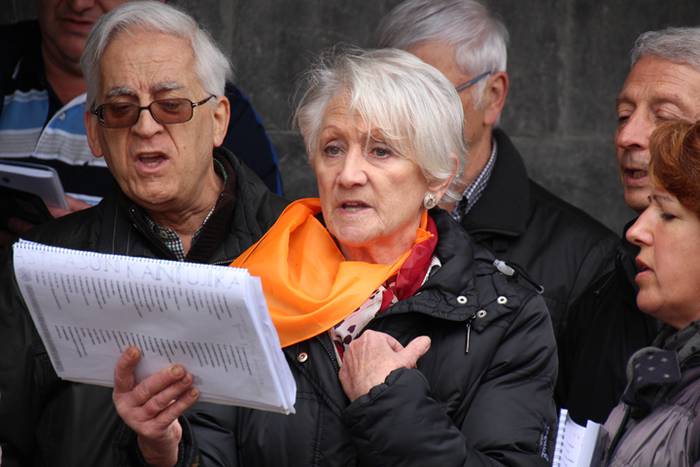 Kantu jira egin du Usarrabi  21 1491052274856