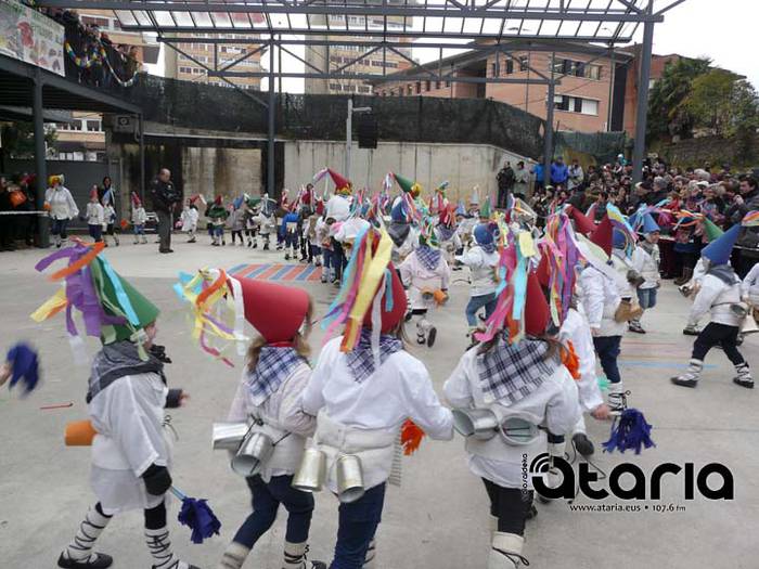 Ikastetxeetan ere inauteriek 125 1518102594585