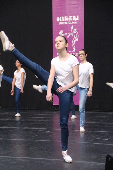 Eskolatik plazara emanaldia  2 1488739537595