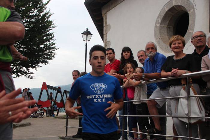 Zaldi gainean lasterka Abalt 59 1498413363423