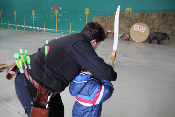 Arku-tiroa asteburu kulturalaren barruan 27 1478367605849