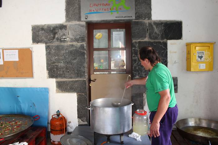 III. Mendiz Mendi Etxera 117 1506347348826