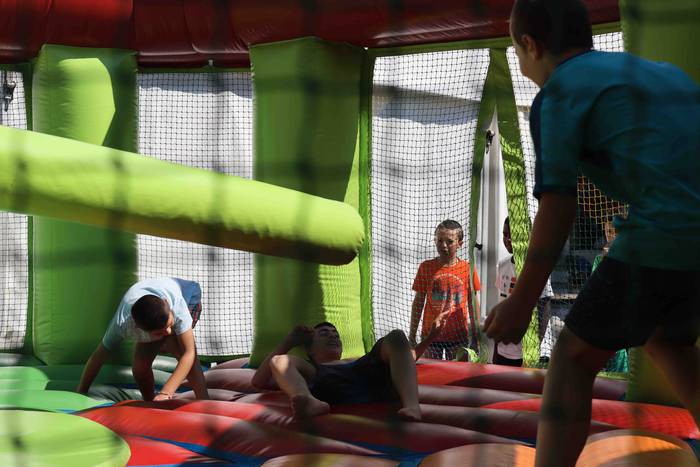 Saltoka eta jolasean pasatu  9 1660043069227