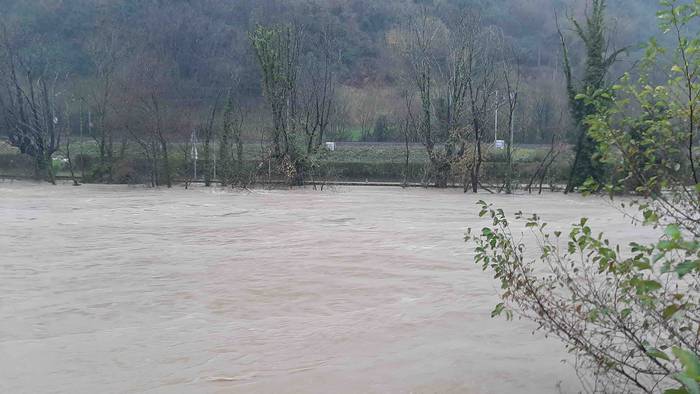 Urak eta lurrak gain hartu d 14 1639129521748