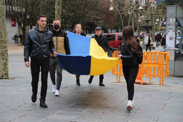 Ozen entzun dira Ukrainaren  21 1646500158102