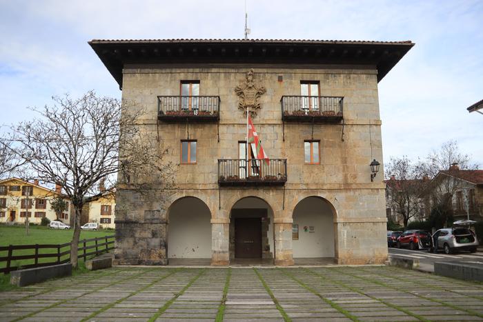 Botoen truke, edozer?