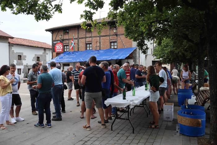 Txakolin dastaketarekin ase  13 1659354826127