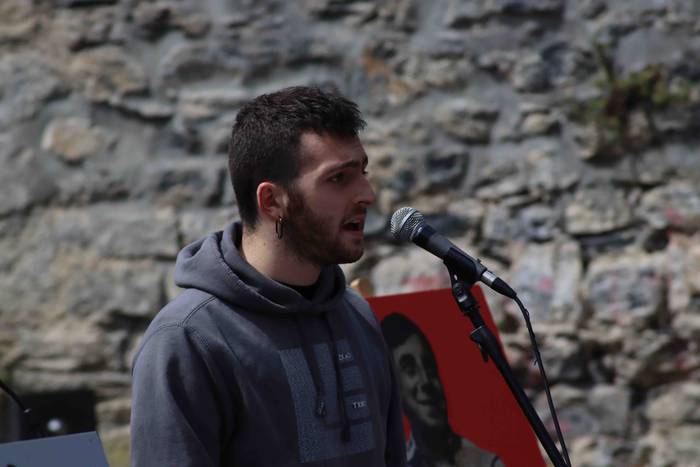 Txirrita omendu dute Tolosan 18 1621774220992