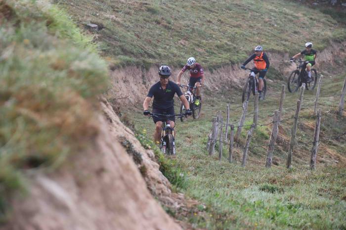 Mendi bizikleta lasterketare 39 1660377622177