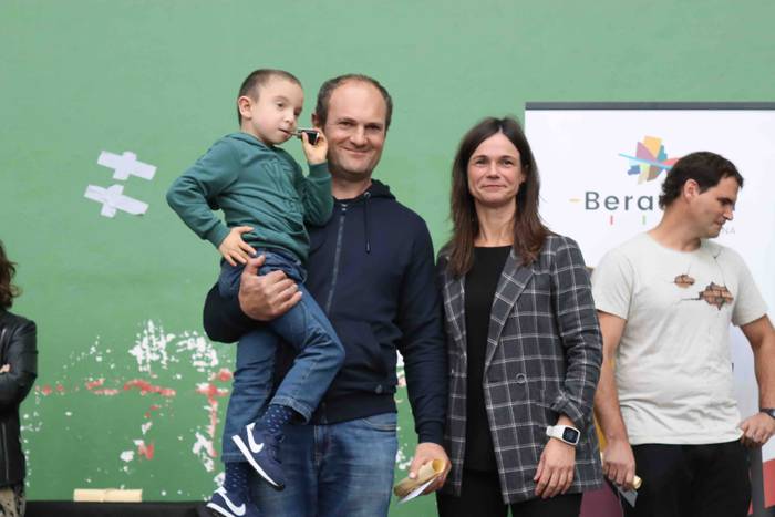 Sari guztiak banatu dituzte, 52 1667751737910