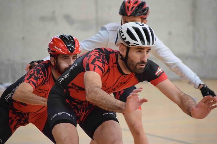 Egur gainean eta abiadura bi 55 1543769381838