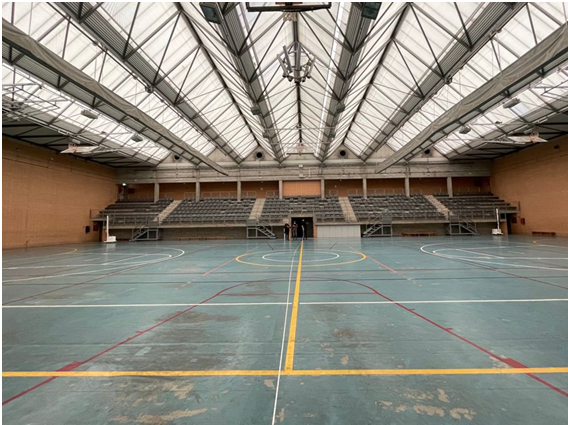 Udal ordezkariak Aldundiko Kirol saileko arduradunekin bildu dira Olaederra kiroldegiko inbertsioei buruz hitz egiteko