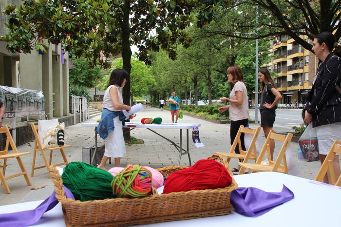 kalean ehuntzearen munduko e 4 1654945955068