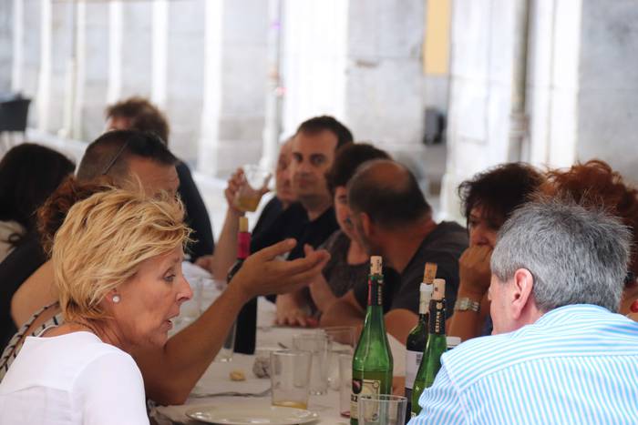 Vespa eta scooter topaketa,  3 1531665766808