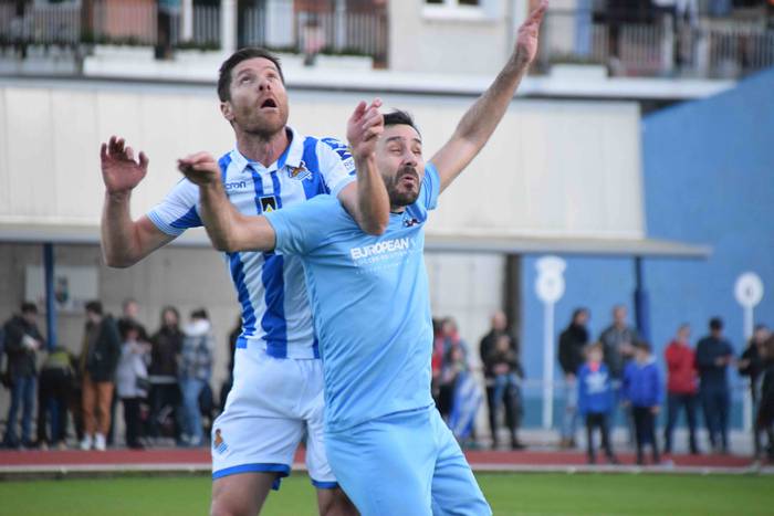 Mikel Alonso agur omenaldia tolosa berazubi 68 1544294547235