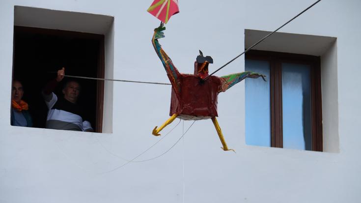 Oilarrak egingo du kukurruku