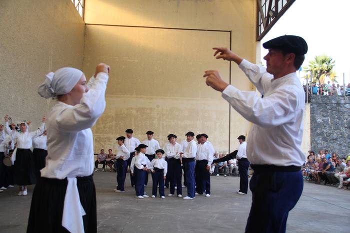 Bedaioko ingurutxoa ezin falta festetan 26 1473618828783