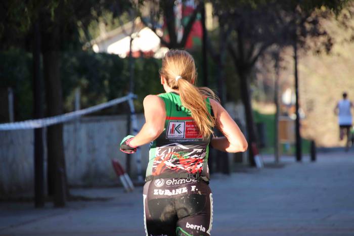 Alexander Ordeñana eta Zuriñ 112 1543079325495