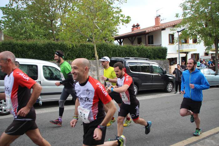 Aitziber Ibarbia eta Julen L 8 1493553764904