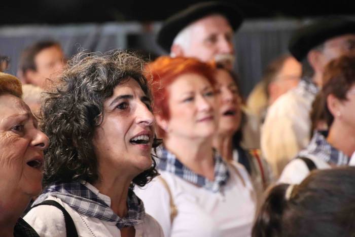 Santioetan Kantari eta Errom 28 1564250749859