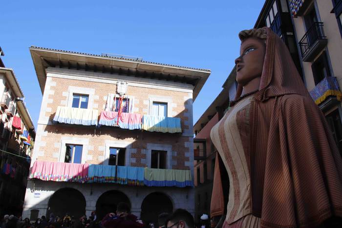 Erraldoi eta Buruhandiak Zal 30 1645883945347