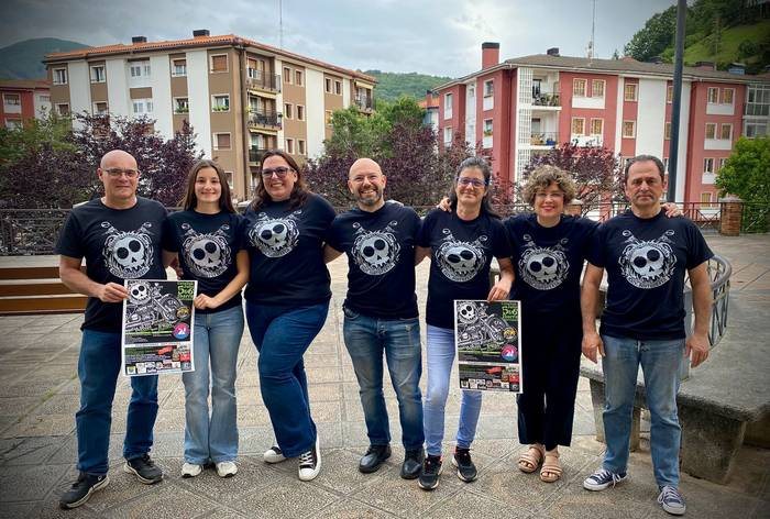 Dena prest uztailean egingo duten moto festarako