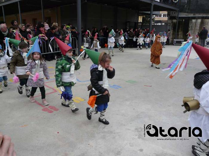 Ikastetxeetan ere inauteriek 123 1518102580825