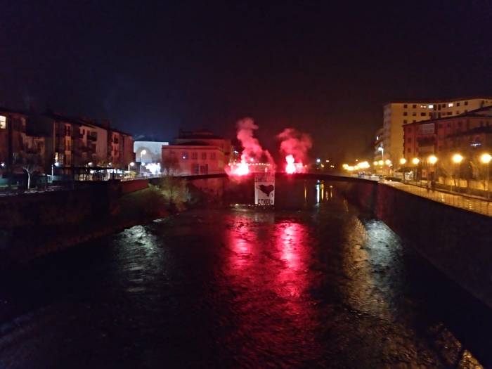 Presoen aldeko ekimenak egin 1 1546512599514