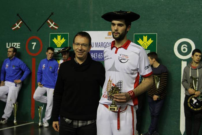 Migel Soroa esku pilota txap 15 1488655126049