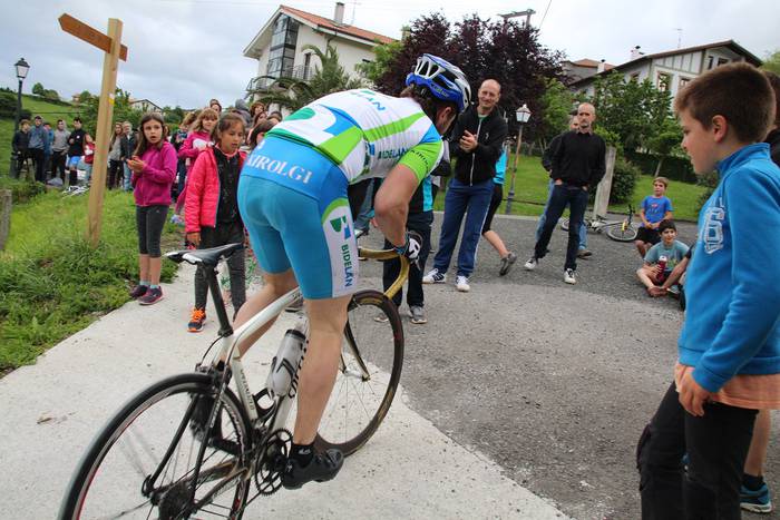 Aldapan gora... inpernuan go 38 1495271518616