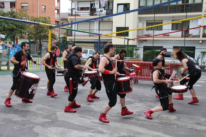 Denetarik festen lehen arratsaldean 27 1469381518909