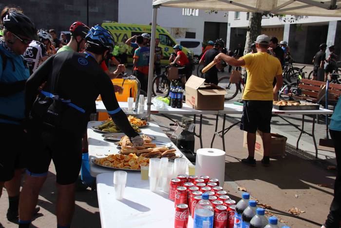 Irrintzi Txirrindularitza El 36 1633182227407