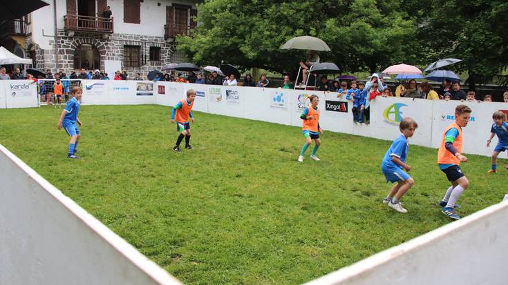 4x4 futbola protagonista Larramendin