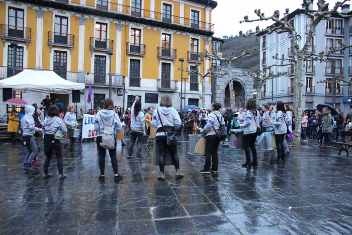 Jendetza atera da kalera biz 3 1580415084855