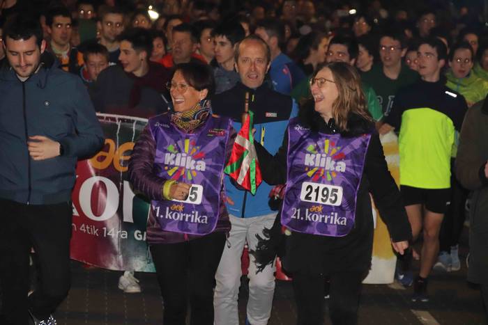 Orain, gaur eta hemen, dena  56 1555133874430